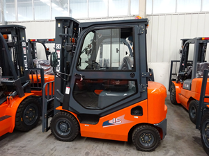 Heli h3 סדרת סולר מלגזה משאית 1.5ton cpc15 ce iso אישית משמרת בצד התאמת מזלג - Product Image 5