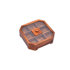 Caja de dulces de madera con forma de polígono y tapa de vidrio para almacenamiento y exhibición - Product Image 5
