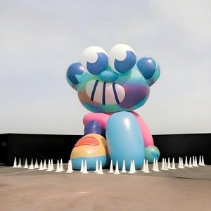Orso Gonfiabile Gigante Colorato e Luminoso di 13 Metri - Product Image 1