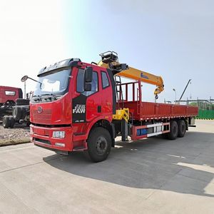 Composant de base de moteur de grue monté par camion à flèche télescopique SQS300-4 de 12 tonnes disponible à la vente - Product Image 5