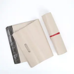 Logo kustom dicetak paket pengiriman kurir tas surat surat polybag dengan pegangan tas surat biodegradable