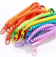 Vente en gros de porte-clés à ressorts hélicoïdaux rétractables avec fermoir à griffes de homard, cordes extensibles anti-perte, porte-clés élastique pour téléphone portable
