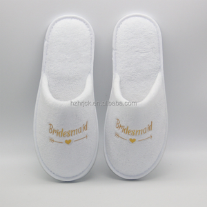 Pantofole da <span class=keywords><strong>Sposa</strong></span> Bianche Stampate in Velluto Corallo, Punta Chiusa, per Matrimoni, Camere da Letto delle Damigelle e Addio al Nubilato - Product Image 2