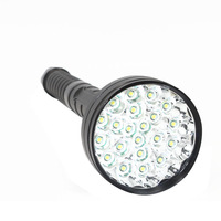 Torche robuste en aluminium de vente chaude 15000LM 18650 OU 26650 batterie lumière noire lampe de poche LED super lumineuse