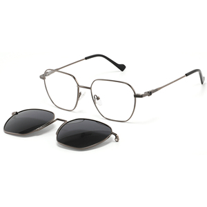 Lunettes de soleil unisexes à clipser avec monture métallique rectangulaire, protection UV400, style protection solaire pour adultes - Product Image 1