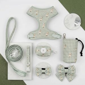 Ensemble d'accessoires de harnais pour chien personnalisé brodé (bandana et nœud) – Conception rembourrée écologique, motif personnalisé, faible MOQ - Product Image 1