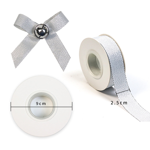 Bán Buôn Tùy Chỉnh Vàng Bạc Kim Loại Polyester <span class=keywords><strong>Ribbon</strong></span> Cuộn Satin Rắn Màu Long Lanh Băng Cho Món Quà Giáng Sinh Trang Trí - Product Image 4