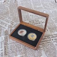 Double boîte à monnaie en bois de noyer Vintage rangement sûr porte-médaille en acrylique Transparent pour collection de pièces anciennes gravées
