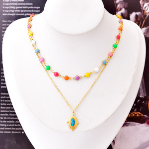 Collar de doble capa con diseño de corazón a la moda, chapado en oro, con gota de agua y turquesa, de acero inoxidable, estilo bohemio vintage, y pendientes de aro para mujer hindú. - Product Image 2