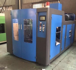 Machine de moulage par soufflage utilisée par 100L/bouteille en plastique d'<span class=keywords><strong>occasion</strong></span>/équipement de fabrication de pots - Product Image 3