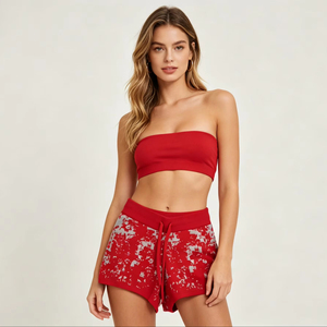 Shorts de Algodón BCI para Mujer, Diseño de Camuflaje Digital Rojo, Cintura Alta con Cordón, Estilo Casual Urbano - Product Image 1