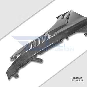 Guardabarros de Fibra de Carbono Tipo DLF para Infiniti Q50 V37 2014-2017 - Product Image 2