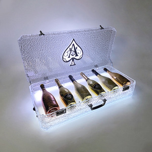 Boîte à liqueur en acrylique Ace Of Spades avec barre lumineuse LED pour le rangement du champagne et l'utilisation en KTV - Product Image 3