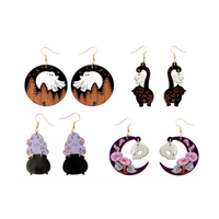 Venta caliente SERIE DE Halloween media luna esqueleto gato negro cuentas acrílicas pendientes colgantes para mujeres niñas joyería Decoración