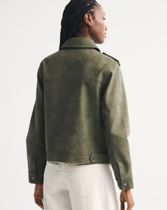 เสื้อแจ็คเก็ตทรงตรงแบบทรัคเกอร์สำหรับผู้หญิง ยี่ห้อ LEDUO ผ้าหนังกลับเทียมวีแกน ระบายอากาศได้ดี มีซิปและกระเป๋าหลายช่อง เหมาะสำหรับฤดูใบไม้ร่วง - Product Image 2