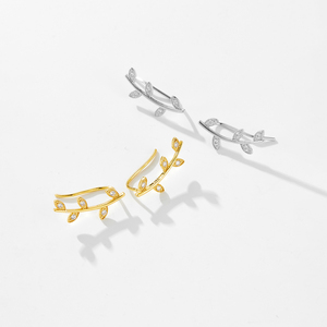 <span class=keywords><strong>Pendientes</strong></span> <span class=keywords><strong>de</strong></span> escalada <span class=keywords><strong>de</strong></span> hoja <span class=keywords><strong>de</strong></span> ramita minimalista <span class=keywords><strong>de</strong></span> moda FUAMAY, <span class=keywords><strong>pendientes</strong></span> <span class=keywords><strong>de</strong></span> hoja <span class=keywords><strong>de</strong></span> vid trepadora <span class=keywords><strong>de</strong></span> plata 925 chapados en <span class=keywords><strong>oro</strong></span> <span class=keywords><strong>de</strong></span> 18 quilates con circón - Product Image 6