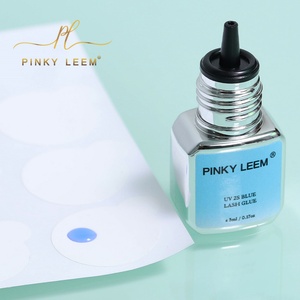 Pinky leem Nouveau produit Colle à cils UV sans latex bleue 2s 5ml logo LED Lumière Séchage rapide Imperméable Colle à cils UV Extension de cils - Product Image 1