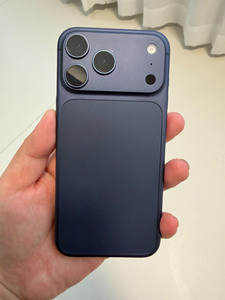 Смартфон 17 Pro Max Deep Blue 5G с экраном высокой частоты обновления, поддержкой беспроводной зарядки и Wi-Fi <span class=keywords><strong>6</strong></span> - Product Image 1