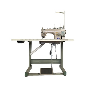 Machine à coudre à point noué à aiguille simple avec coupe-fil - Product Image 1