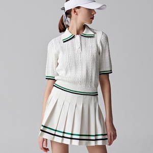 Jupes de golf et de tennis respirantes pour femmes, col en V, avec perforations et demi-plis, OEM ODM, vente en gros, vêtements de tennis pour adultes - Product Image 4