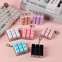 Porte-clés Fidget en plastique en forme d'ours à 9 touches, avec interrupteur de clavier mécanique, son de clic interactif et capuchon de touche lumineux