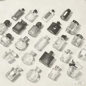 Parfum en vaporisateur Eau de Parfum de marque originale, version Q, échantillon de parfum, best-seller, parfum floral longue durée, 5 ml, <span class=keywords><strong>pour</strong></span> <span class=keywords><strong>homme</strong></span> et femme, vente en gros - Product Image 2