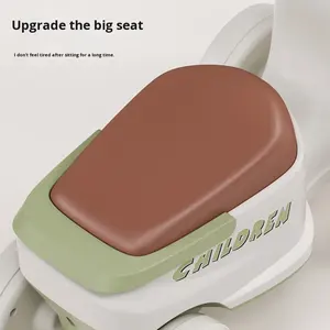 Draisienne en plastique pour enfants Modèle TM-018 pour les âges de 12 à <span class=keywords><strong>18</strong></span> <span class=keywords><strong>mois</strong></span> Sans pédales Grand siège Bébé apprenant à marcher Scooter à quatre roues - Product Image 2