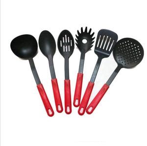 6 pièces antiadhésif alimentaire en Nylon pâtes fourchette tourneur cuillère <span class=keywords><strong>louche</strong></span> <span class=keywords><strong>spatule</strong></span> pelle outil de cuisine <span class=keywords><strong>ensemble</strong></span> d'ustensiles de cuisine - Product Image 1