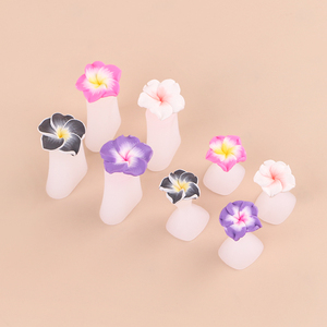 Esmalte de uñas profesional de estilo japonés <span class=keywords><strong>separadores</strong></span> de <span class=keywords><strong>dedos</strong></span> de <span class=keywords><strong>silicona</strong></span> conveniente portátil en forma de Margarita arte de uñas sólido Flexible - Product Image 5