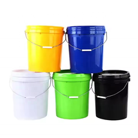 Seau à peinture en PP recyclable de qualité alimentaire carré en gros avec couvercle, couleur et logo personnalisés