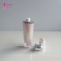 Ensembles de bouteilles d'emballage cosmétique en acrylique de forme ovale de 30ml/80ml/100ml/15g/30g/50g