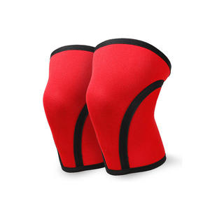 Genouillères de compression en néoprène noir et rouge 5mm 7mm pour haltérophilie et fitness, avec logo personnalisé, faible MOQ - Product Image 5