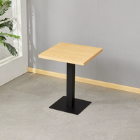 Ensemble de tables à manger modernes en bois massif Mobilier de restaurant commercial pour hôtels, cafés et restaurants