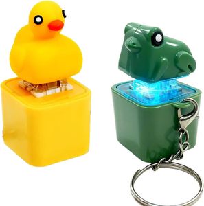 Porte-clés animaux sonores LED créatifs – Modèles Canard Jaune – Gadgets portables interactifs son-licht pour le plaisir - Product Image 1