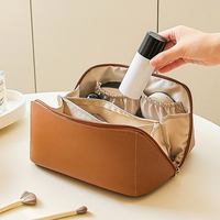 Élégante Trousse de Maquillage Personnalisable et Imperméable, Pochette de Toilette Portable en Cuir PU pour Cosmétiques
