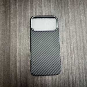 Custodia per iPhone 17 Pro Max Extra Sottile, Design di Lusso alla Moda, Cover Posteriore Personalizzata di Alta Qualità - Product Image 3