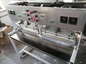 Machine de fabrication de fourchette à cuillère en bois à <span class=keywords><strong>prix</strong></span> abordable Machine de fabrication de fourchette à bois Machine de fabrication de fourchette et de couteau à cuillère en bois - Product Image 3