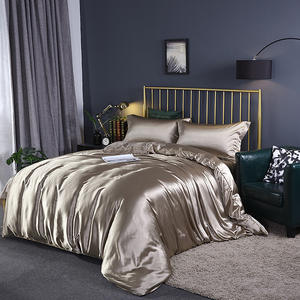 Ensemble de literie en viscose de bambou 100% Couleur unie Couvre-lit matelassé Draps - Product Image 1