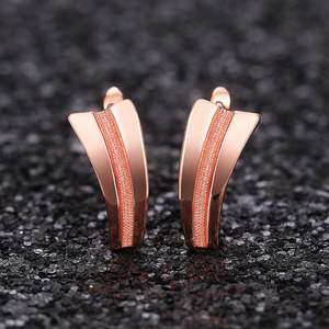 Orecchini a polsino geometrici in metallo per coppia, gioielli minimalisti in rame alla moda - Product Image 4