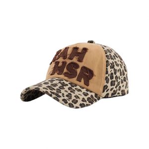 Gorra de béisbol deportiva de sarga con estampado de leopardo y letras bordadas, estilo retro Y2K, suave, ajustable, tipo Dad Hat, común - Product Image 1
