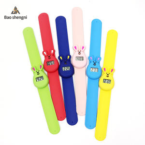 만화 캐릭터 LED 라이트 아날로그 시계 실리콘 어린이 스냅 프로모션 팔찌 장난감 시계 디지털 시계 어린이용 - Product Image 2