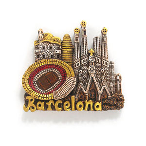 Aimants de réfrigérateur en résine 3D personnalisés faits à la main, aimant souvenir Sagrada Familia <span class=keywords><strong>Gaudi</strong></span> Stadium Barcelone Espagne, aimant pour réfrigérateur - Product Image 3