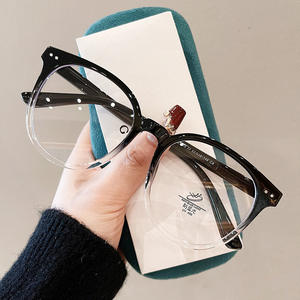 Monture de lunettes optiques Qianai Round TR90 transparente anti-lumière bleue unisexe taille moyenne avec verres en acrylique - Product Image 2