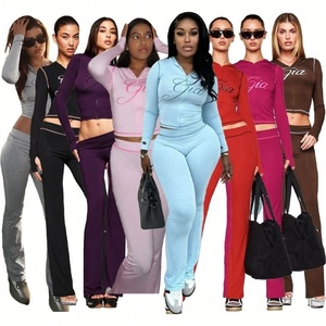 Hottie Sporty 2 Parça Takım Kadın Kapüşonlu Fermuarlı Harfli Baskılı Crop Top ve İspanyol Paça Çizgili Tatlı Seksi Esnek Dar Pantolon - Product Image 1