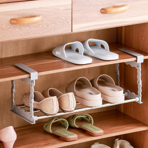 Étagère de rangement domestique avec étagère extensible, organisateur de chaussures peu encombrant, design rectangulaire à crochets pour un rangement bien organisé dans le placard - Product Image 3