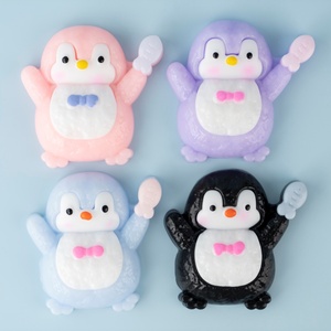ของเล่นบีบเพนกวินทำมือ ODM/OEM ของเล่นบีบคลายเครียดแบบกำหนดเองได้สำหรับเด็กผู้หญิง ของขวัญแปลกใหม่ช่วยลดความเครียด - Product Image 1