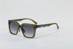 แว่นกันแดดทรงสี่เหลี่ยมคุณภาพสูงปี 2026 วินเทจ ป้องกันรังสียูวี 400 แฟชั่นใหม่ แว่นตาหรูสำหรับผู้ชายและผู้หญิง - Product Image 5