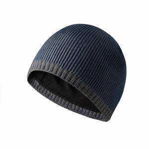 Wholesale in Stock Men Knitted Beanie <b>Hat</b> Two Tone Fashion Outdoor Casual Fashion Men Winter Warm Docker <b>Hat</b> - Product Image 1