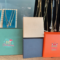 Vente de gros Boîte d'emballage personnalisée avec logo imprimé Boucle d'oreille Bracelet Collier Étui pour bagues Cadeau en carton et papier kraft pour bijoux