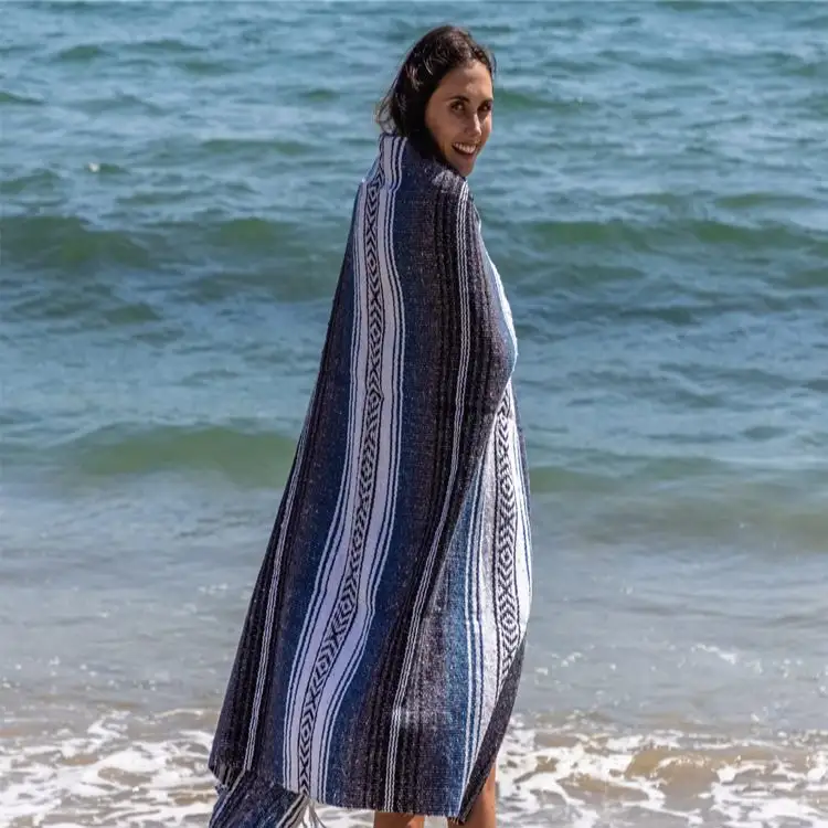 Wholesale Custom Beach Camping Towel Bulk Cotton Falsa Blankets Woven Waterproof Wool Mexican Blanket For Home Decor